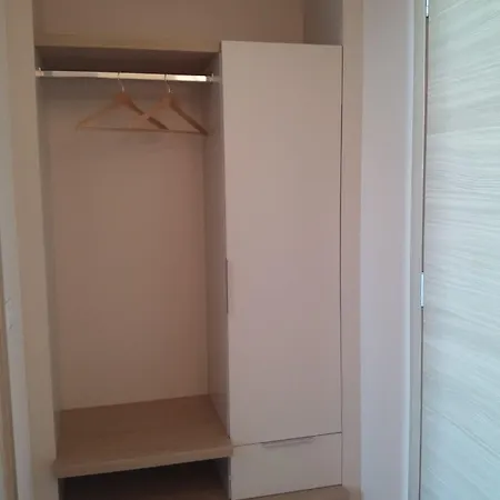 Nuovo Operai Hotel