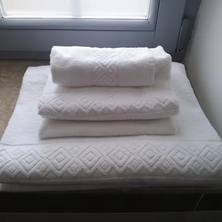 Nuovo Operai Hotel