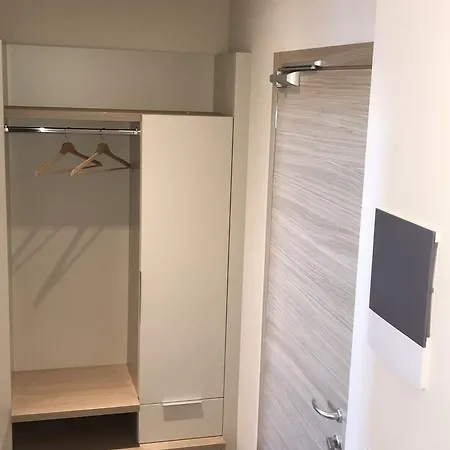 酒店 Nuovo Operai 蒙法尔科内